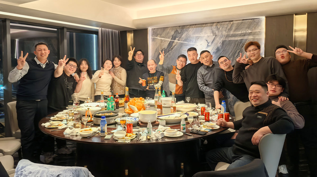 鸿腾智能公司年会